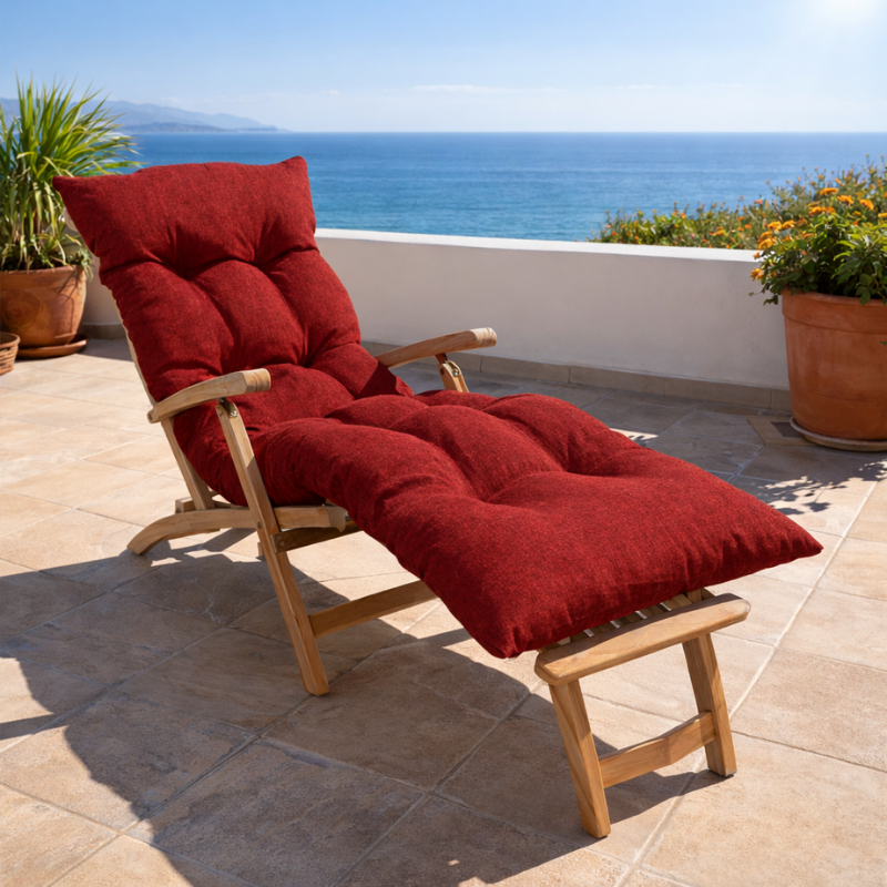 coussin bain de soleil sur une terrasse ensoleillée