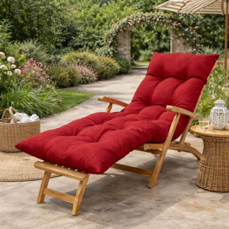 coussin bain de soleil dans un jardin ensoleillé